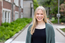 Ellie Peters image